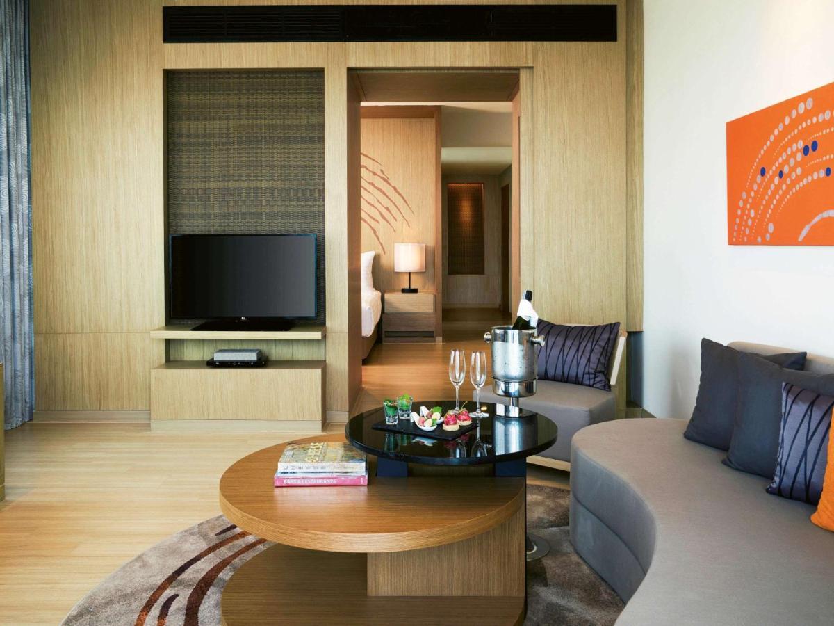 Moevenpick Siam Hotel Na Jomtien Pattaya Na Chom Thian Esterno foto
